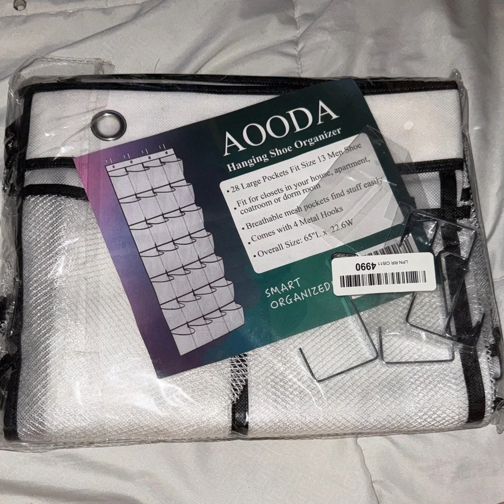 White Hanging Shoe Organizer with 28 Pockets